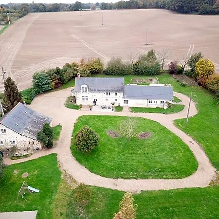 La Haye Georget Bed & Breakfast 4*
